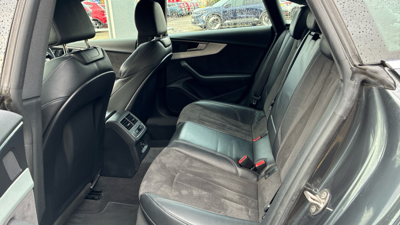 Audi A5 40 TDI S Line 5dr S Tronic Diesel Hatchback